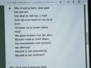 klik op de foto voor meer foto's